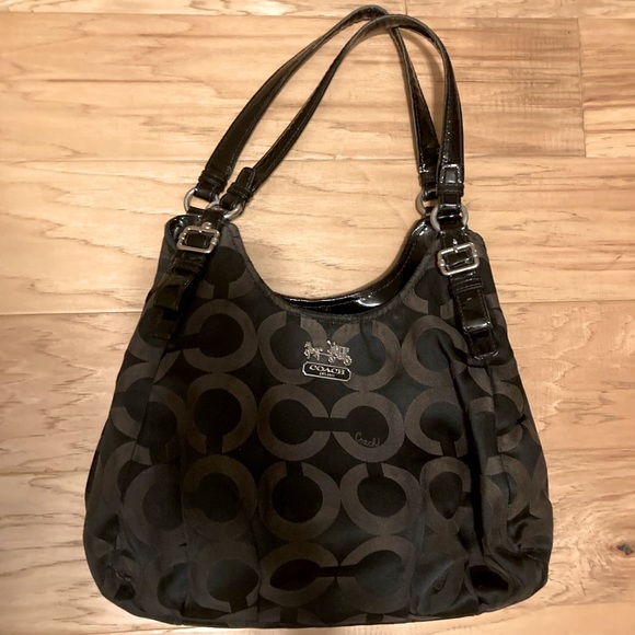 Coach Handbags - FINAL PRICE: Black Coach Handbag
